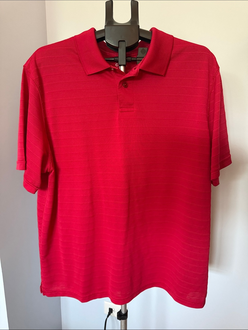 Men's Short-Sleeve Red Polo Shirt — Classic Performance Style